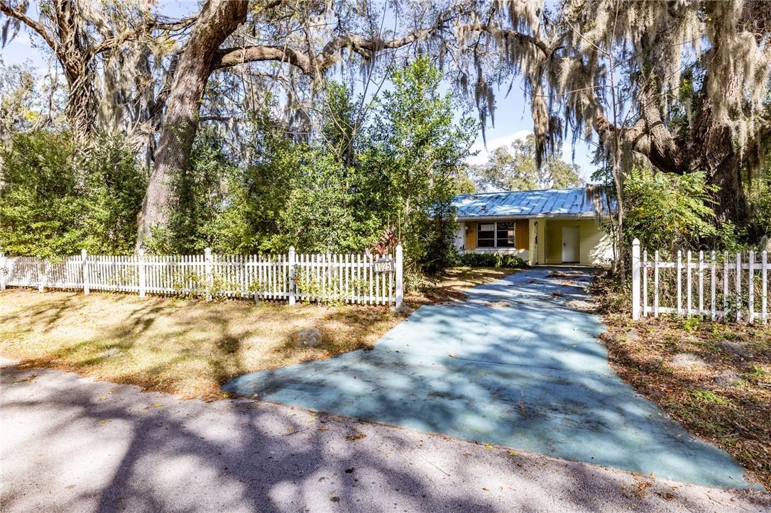 1025 2nd Pl., Longwood, FL 32750