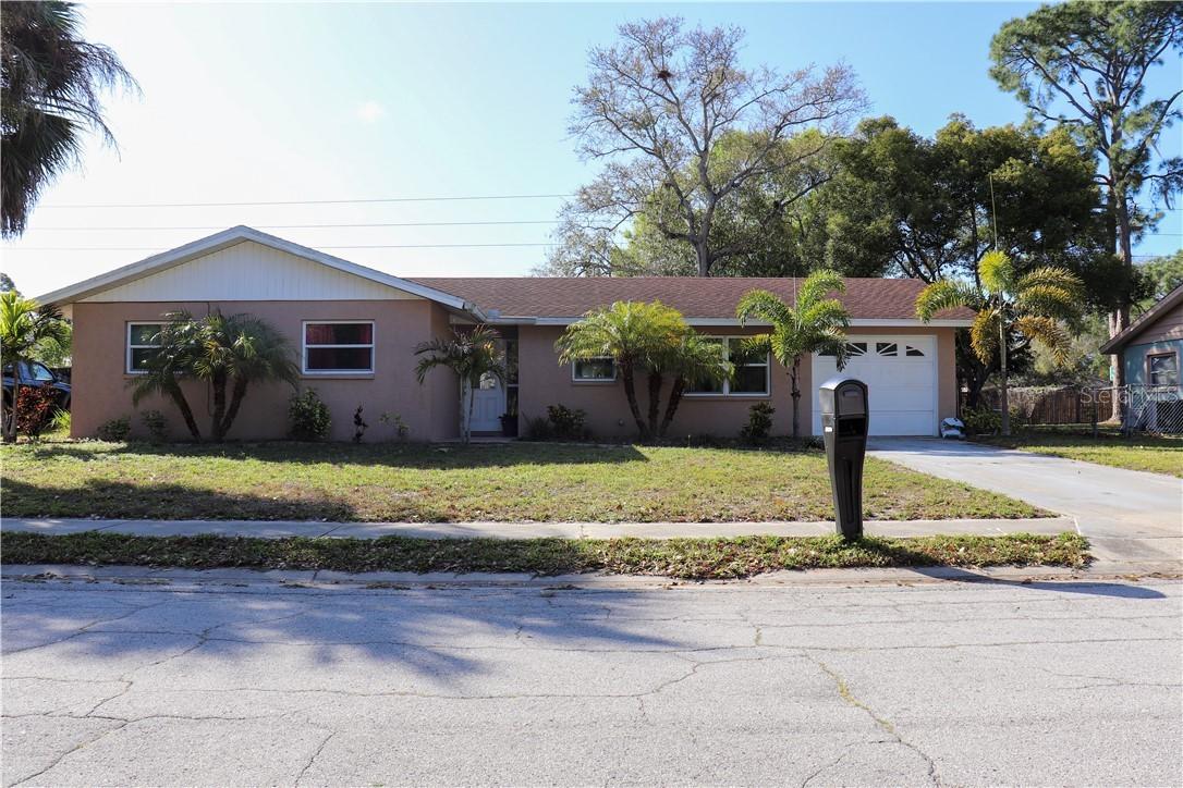 5514 Hayden Blvd., Sarasota, FL 34232