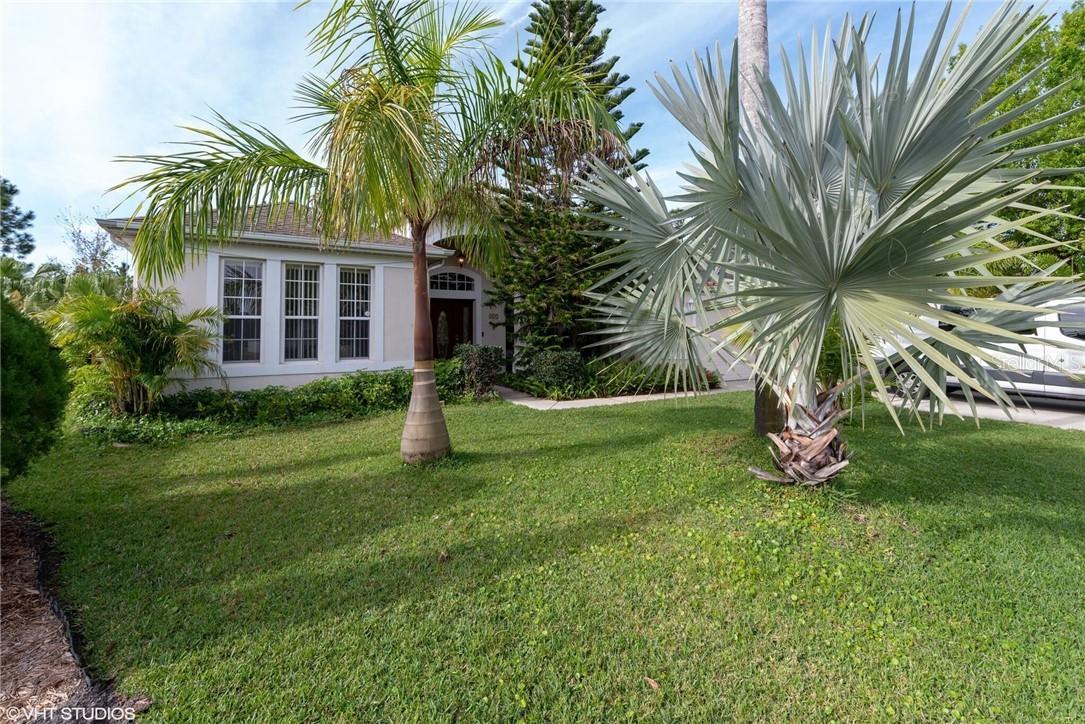 653 Carey Way, Orlando, FL 32825