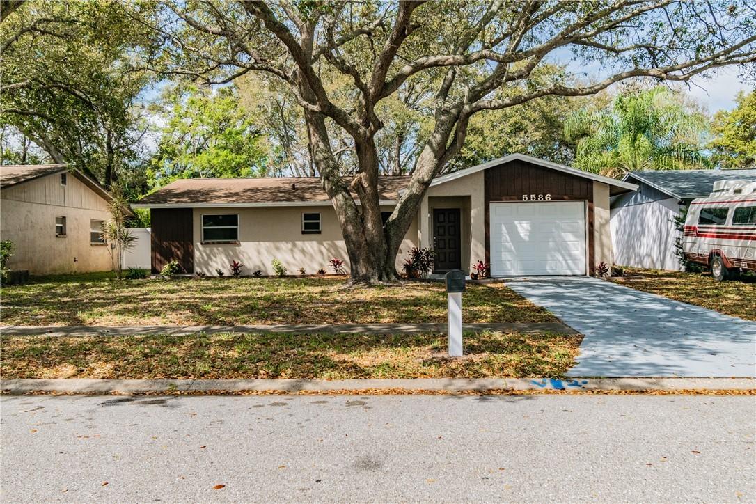 5586 73rd St., St Petersburg, FL 33709