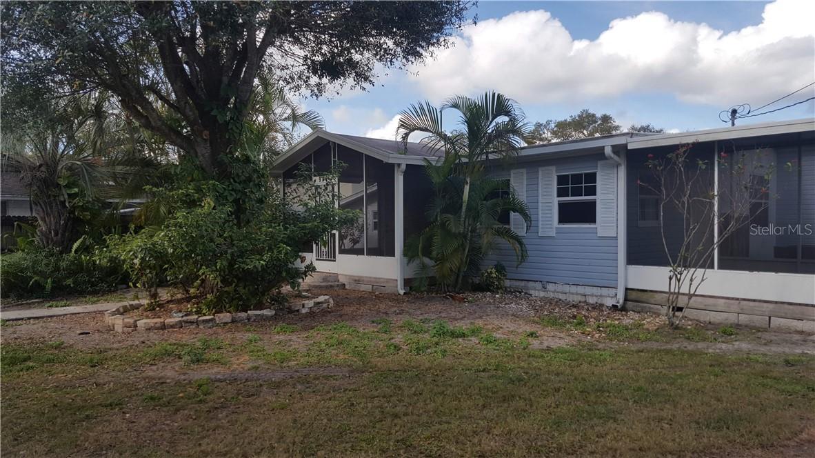909 Oak St., Ruskin, FL 33570