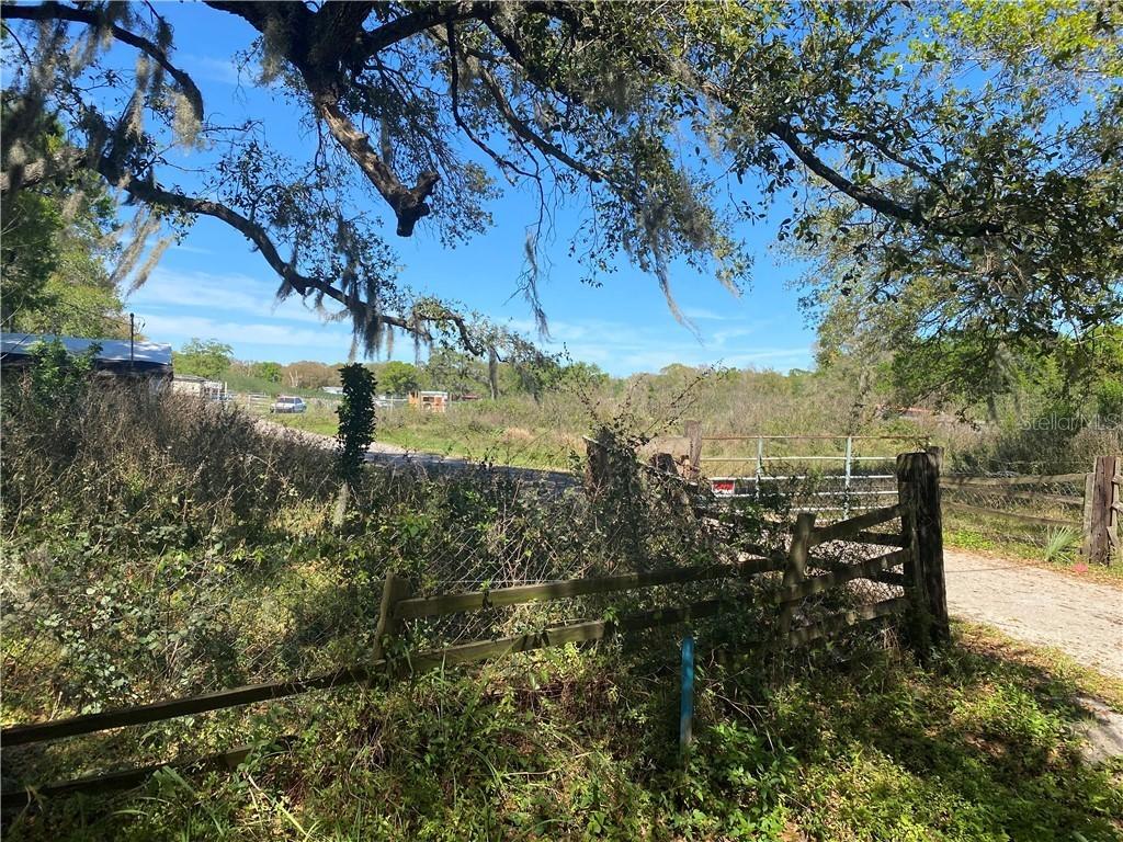 S 20th Ave., Tampa, FL 33619