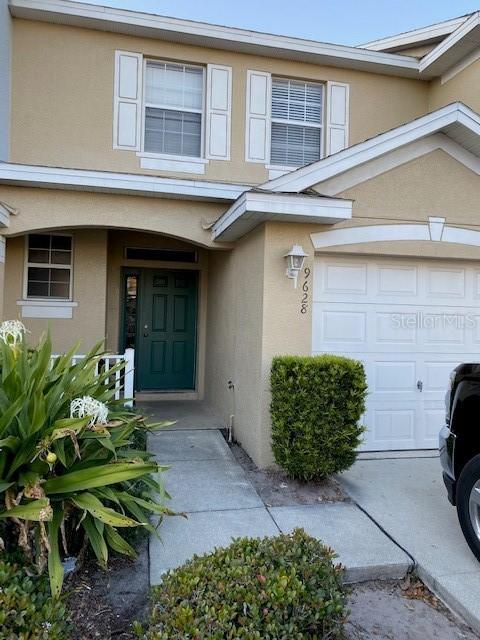 9628 Carlsdale Dr., Riverview, FL 33578