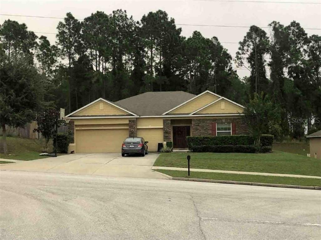 214 Colonial Pine Ln., Minneola, FL 34715