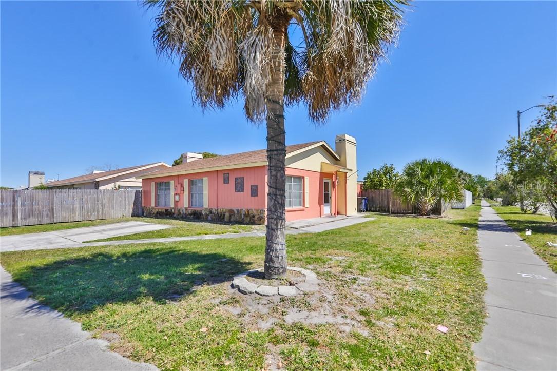 1202 Coolridge Dr., Brandon, FL 33511