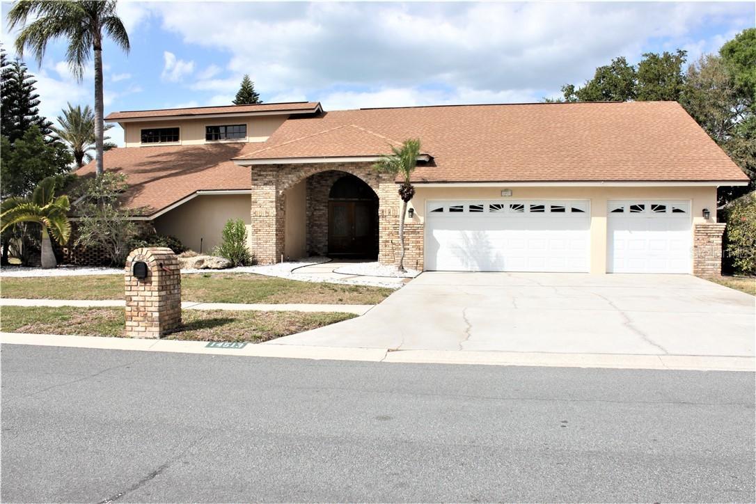 14513 Mark Dr., Largo, FL 33774