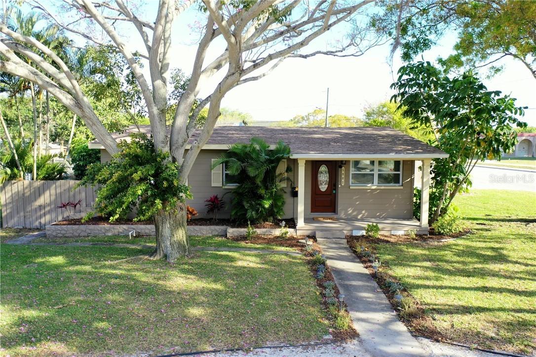 5801 5th Ave., St Petersburg, FL 33707