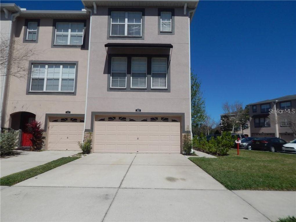 2423 Middleton Grove Dr., Brandon, FL 33511
