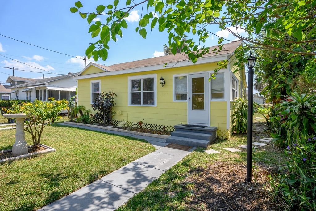 2015 Oceanview Pl., Tampa, FL 33605