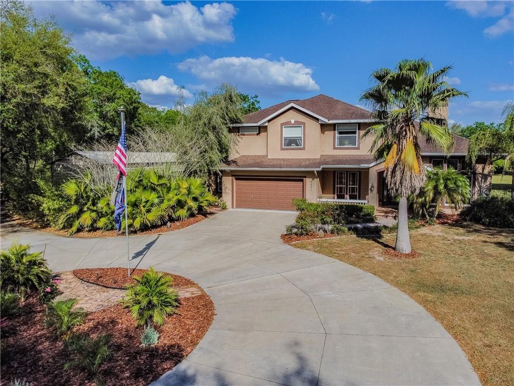 18431 30th St., Lutz, FL 33559