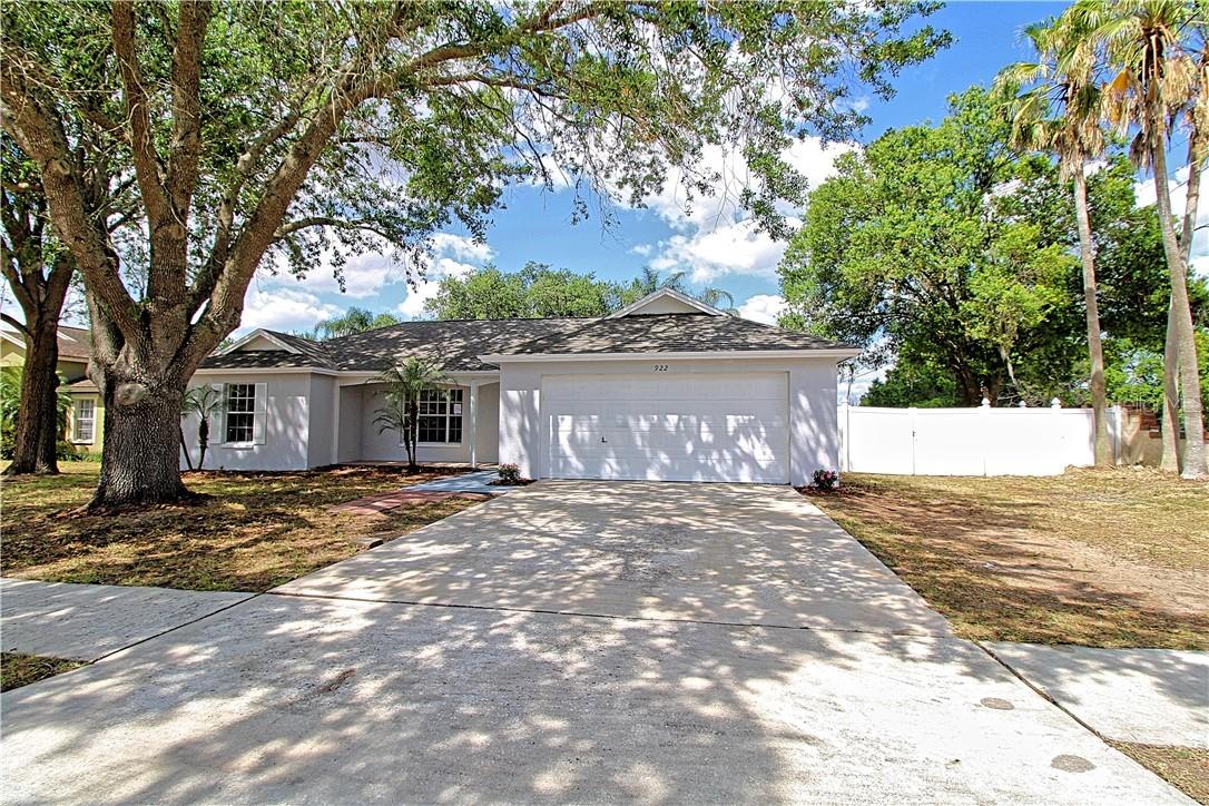 922 Lakemont Hills Blvd., Brandon, FL 33510