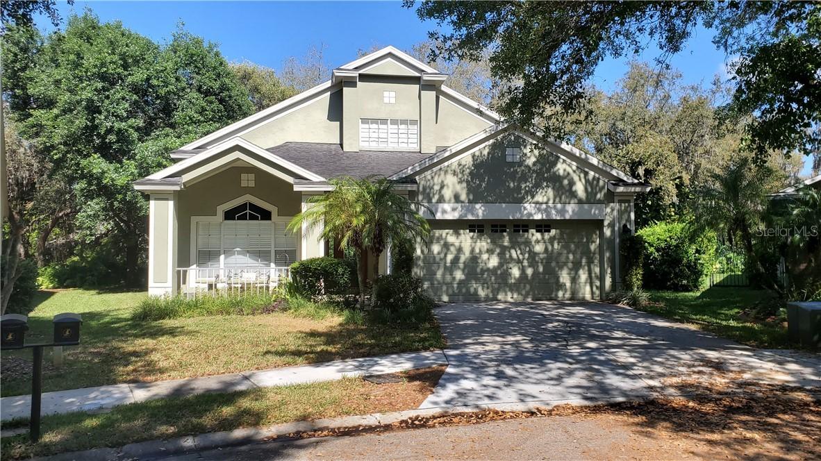 6232 Gannetdale Dr, Lithia, FL 33547
