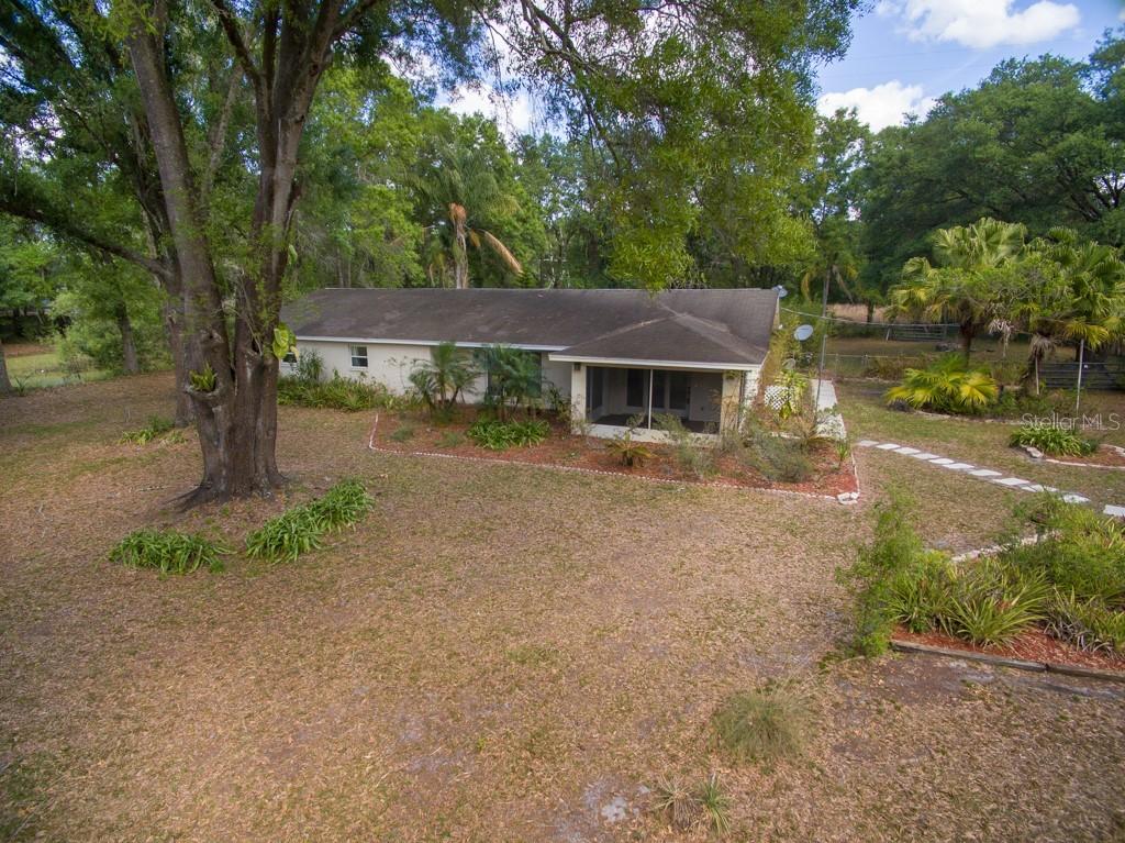 7402 W Knights Griffin Rd., Plant City, FL 33565