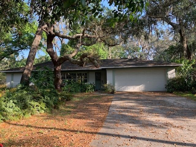 6624 Glencoe Dr., Temple Terrace, FL 33617