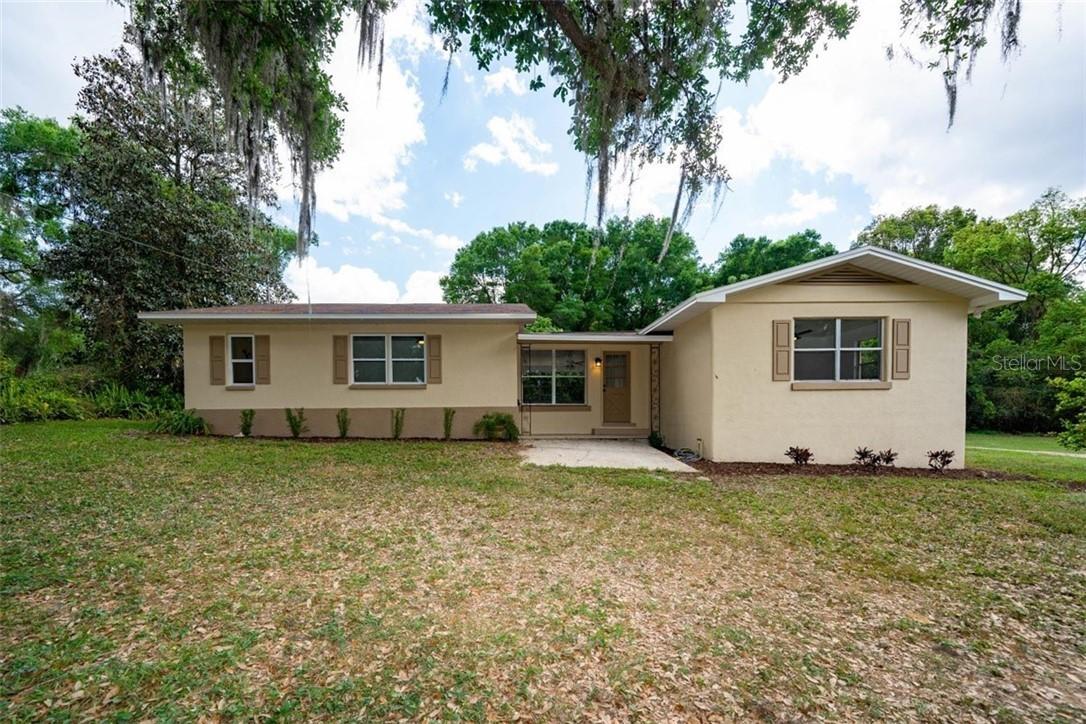 36228 Clinton Ave., Dade City, FL 33525