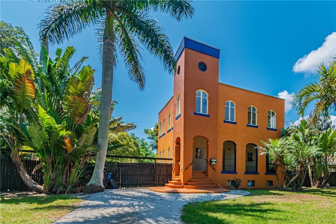 630 14th Ave., St Petersburg, FL 33701