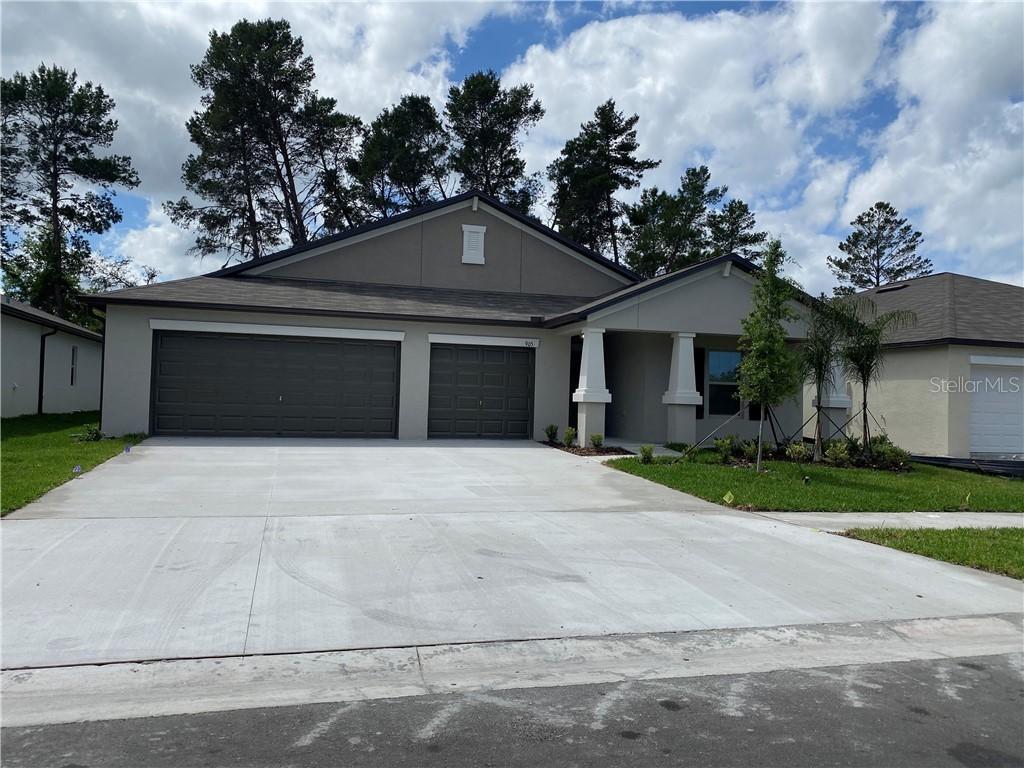 905 Timeless Moss Dr., Ruskin, FL 33570