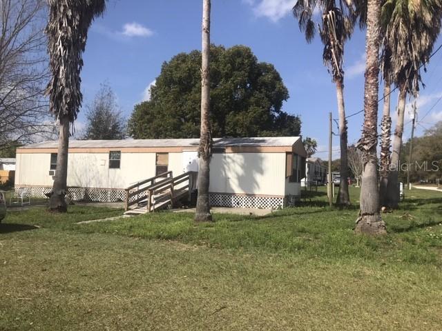 40351 Laird Ave., Zephyrhills, FL 33540