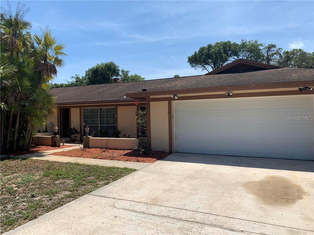 111 Goldenwood Ave., Brandon, FL 33511