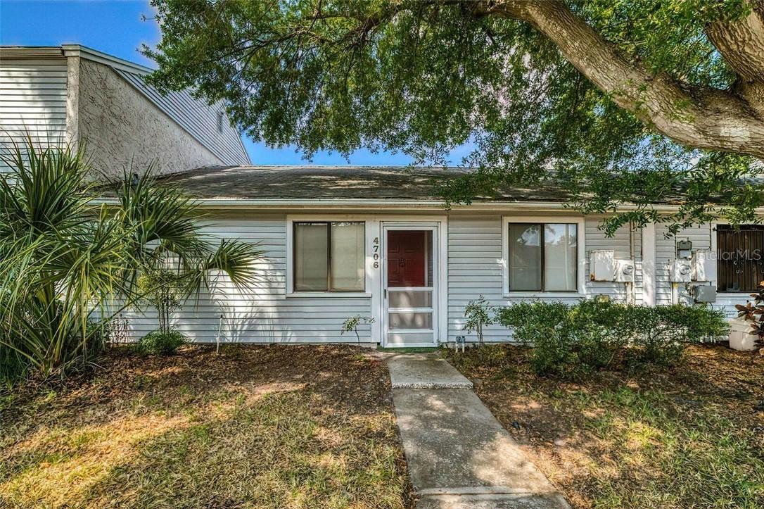 4706 Stonepointe Pl., Tampa, FL 33634