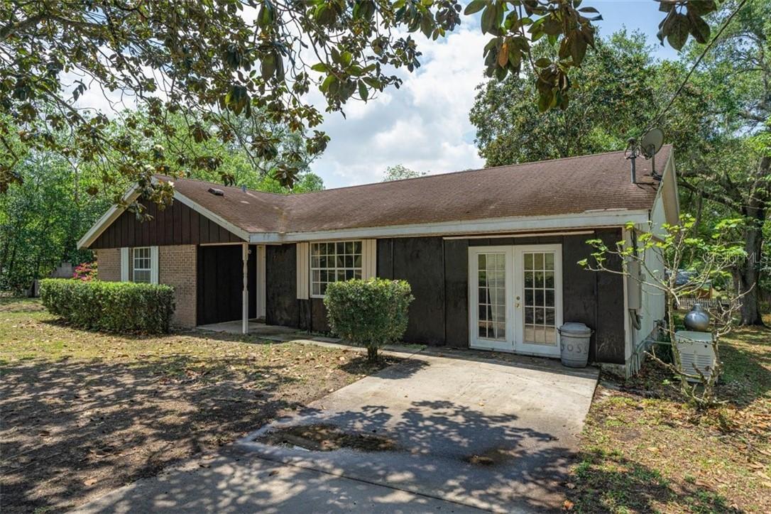 8427 Cass Rd., Zephyrhills, FL 33540