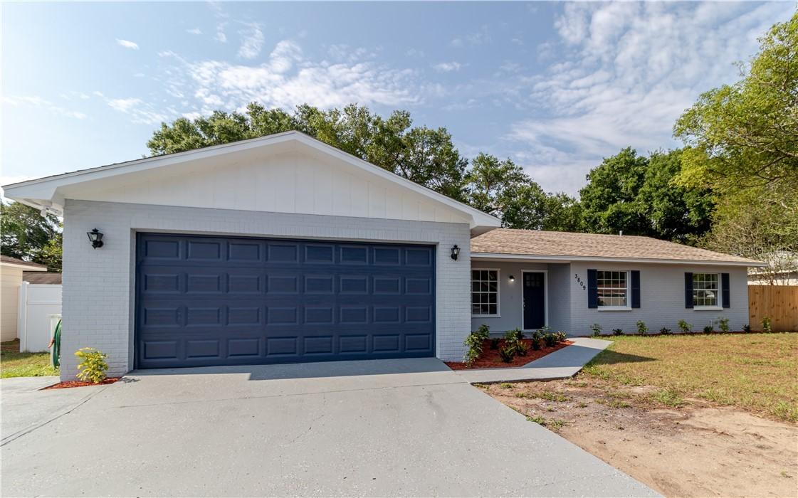 3809 Upland Pl., Valrico, FL 33594