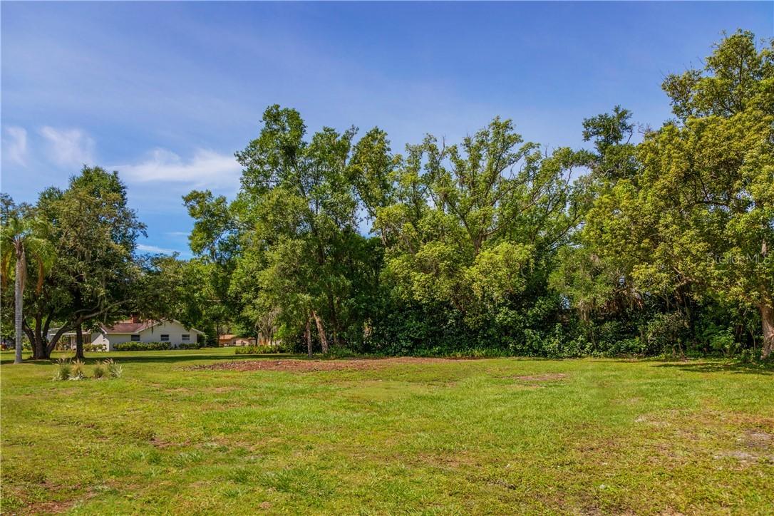 1206 LOT A Memory Ln., Lutz, FL 33549