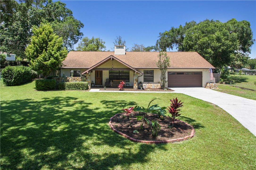 1826 Laurel Oak Dr., Valrico, FL 33596