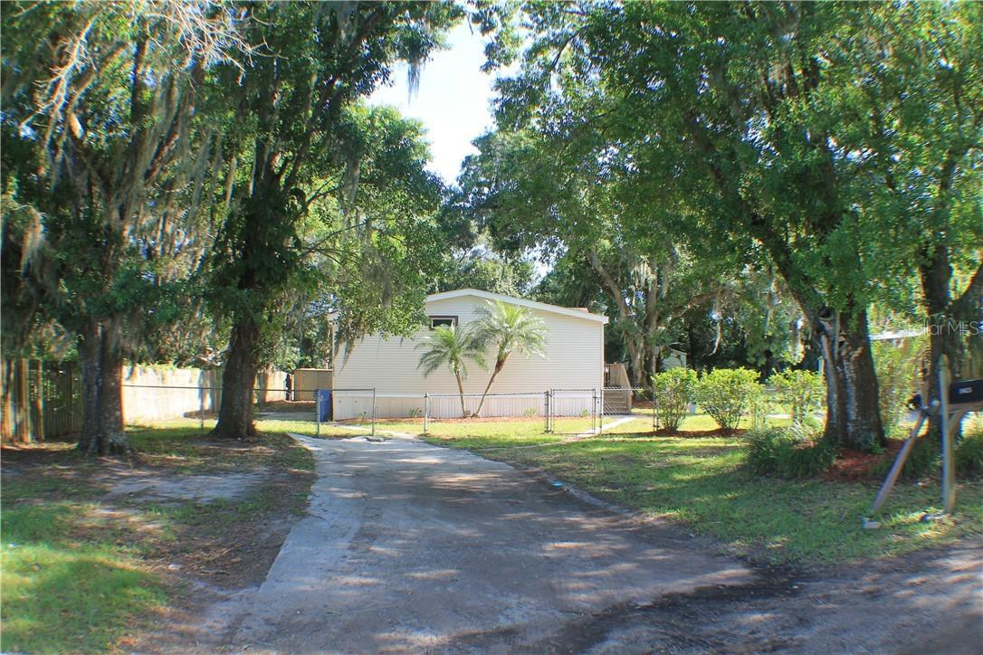 10625 Berner Ln., Riverview, FL 33578