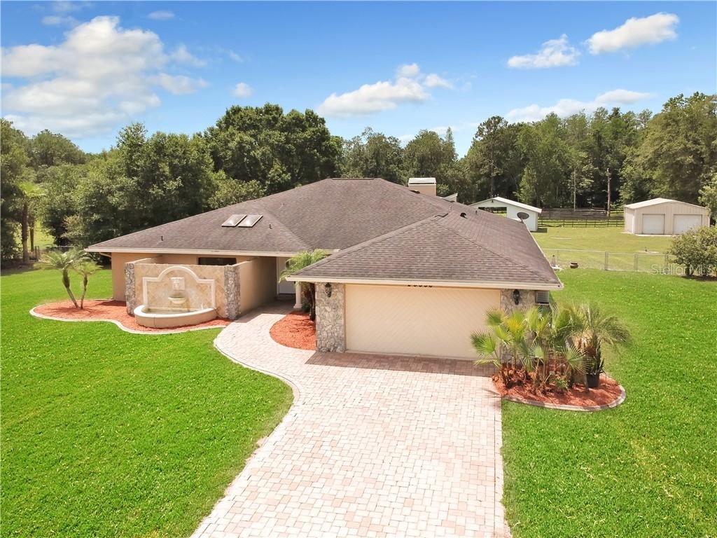 25556 Oaks Blvd., Land O Lakes, FL 34639