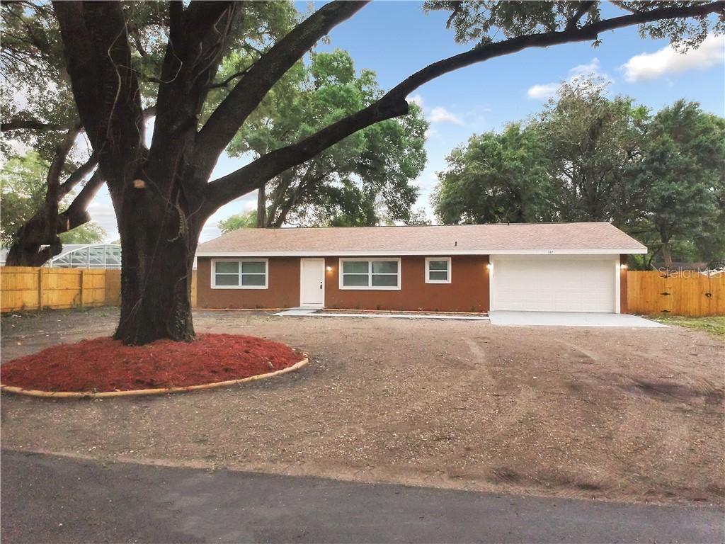 117 Grove St., Brandon, FL 33510