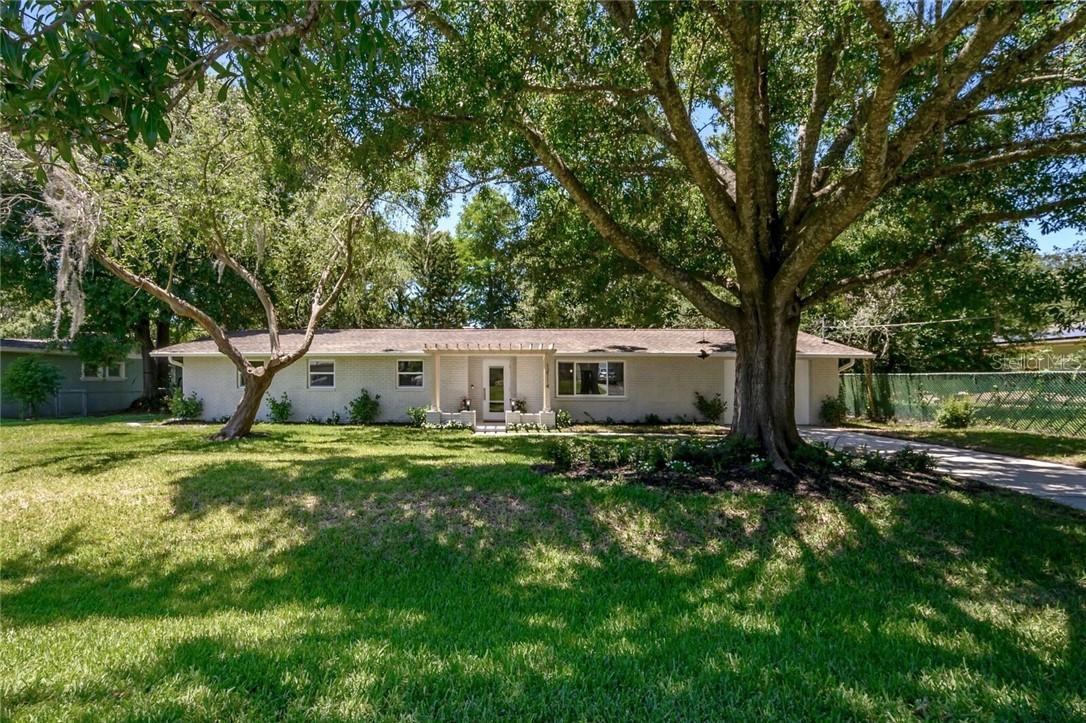 12114 Knoll St., Tampa, FL 33612