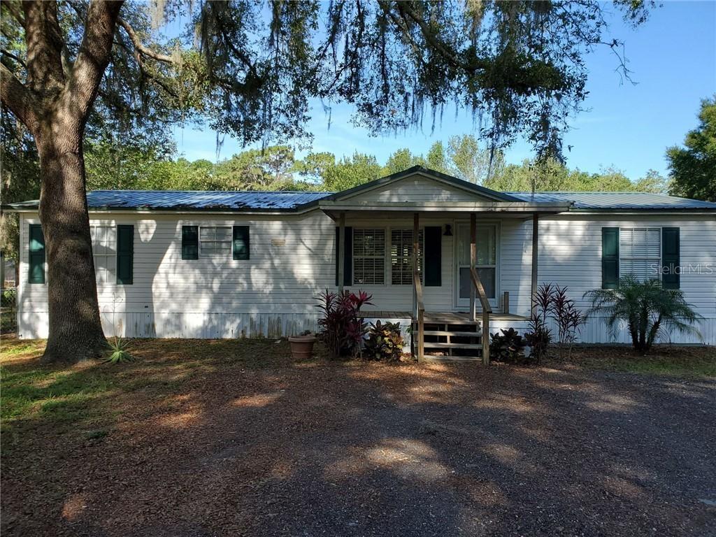3835 Court St., Zephyrhills, FL 33541