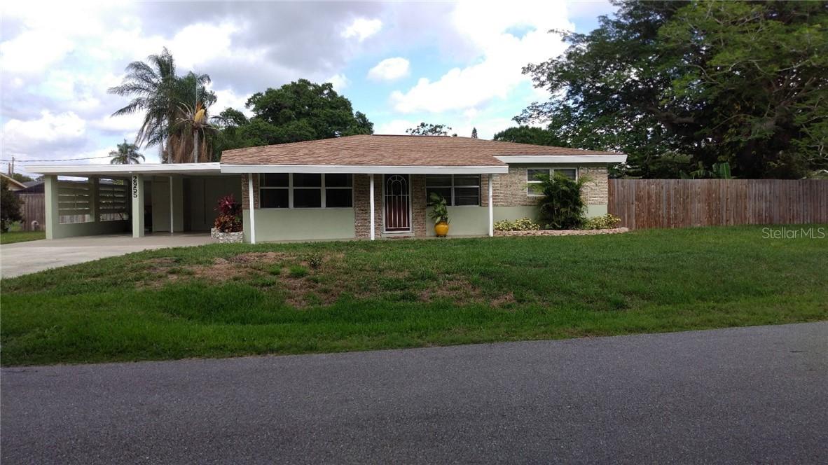2955 Avery Ave., Sarasota, FL 34232