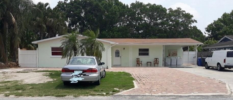 8609 Blossom Ave., Tampa, FL 33614