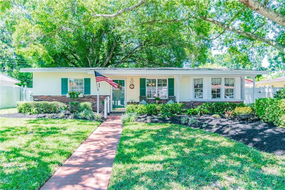 2703 Westhigh Ave., Tampa, FL 33614