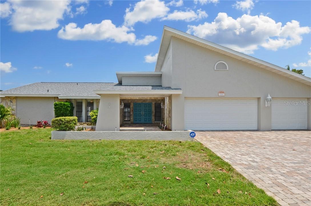 3201 Masters Dr., Clearwater, FL 33761