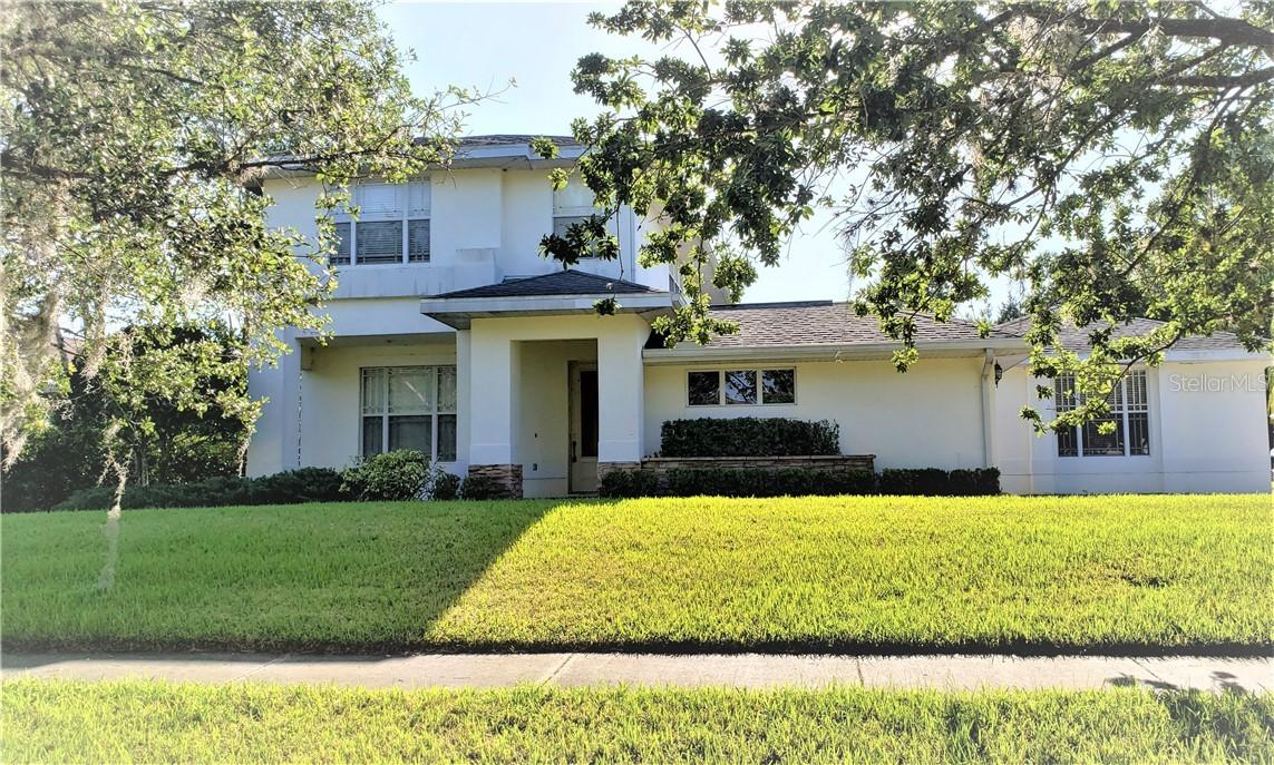 19615 Eagle Crest Dr., Lutz, FL 33549