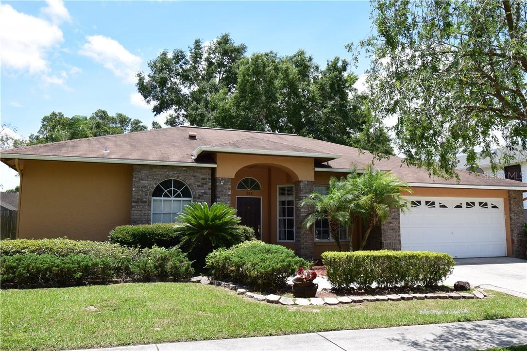 956 Wicketrun Dr., Brandon, FL 33510