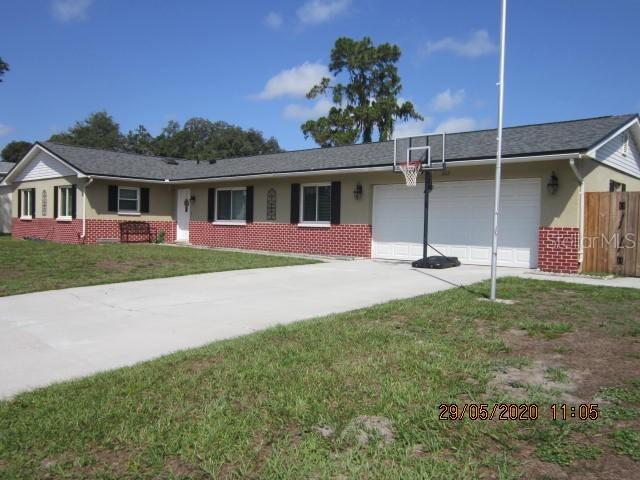 202 Donatello Dr., Brandon, FL 33511