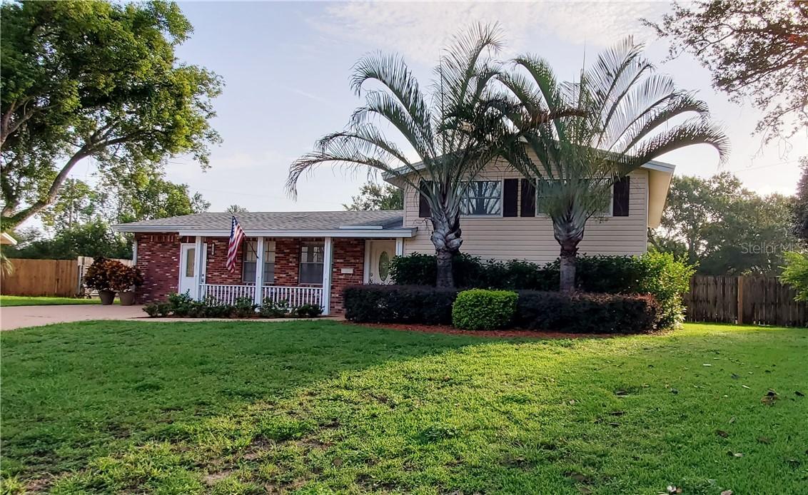 418 Cranberry Ln., Brandon, FL 33510
