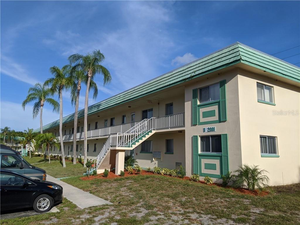 2001 Greenbriar Blvd. #13, Clearwater, FL 33763