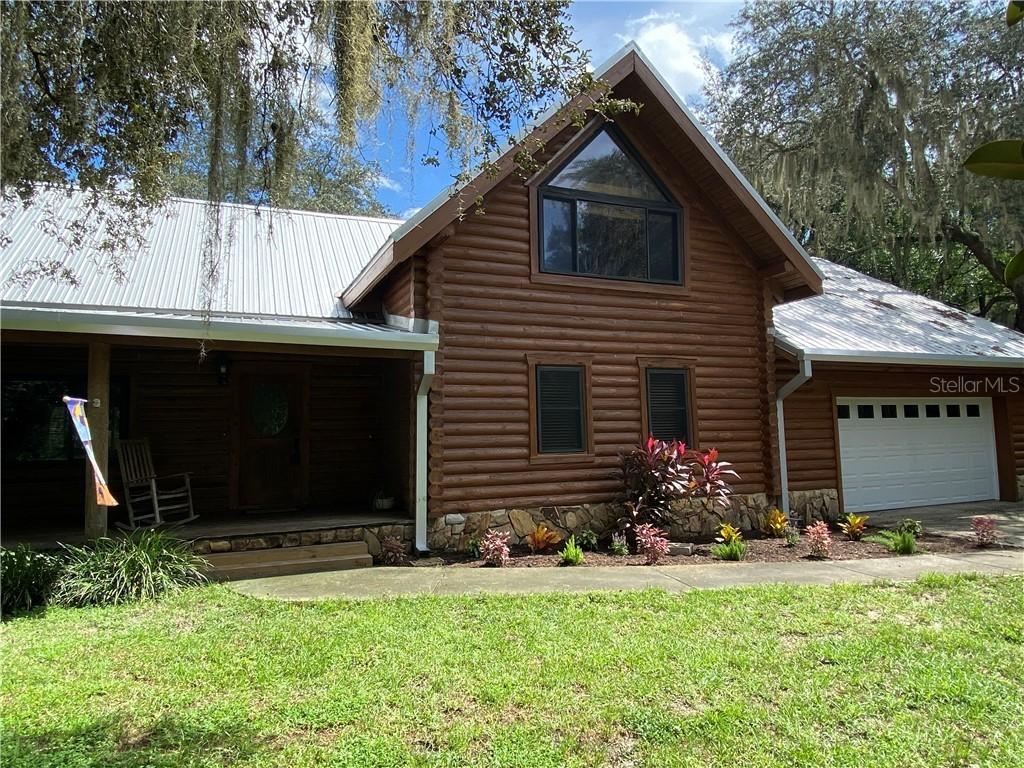 15913 W Lake Burrell Dr., Lutz, FL 33549