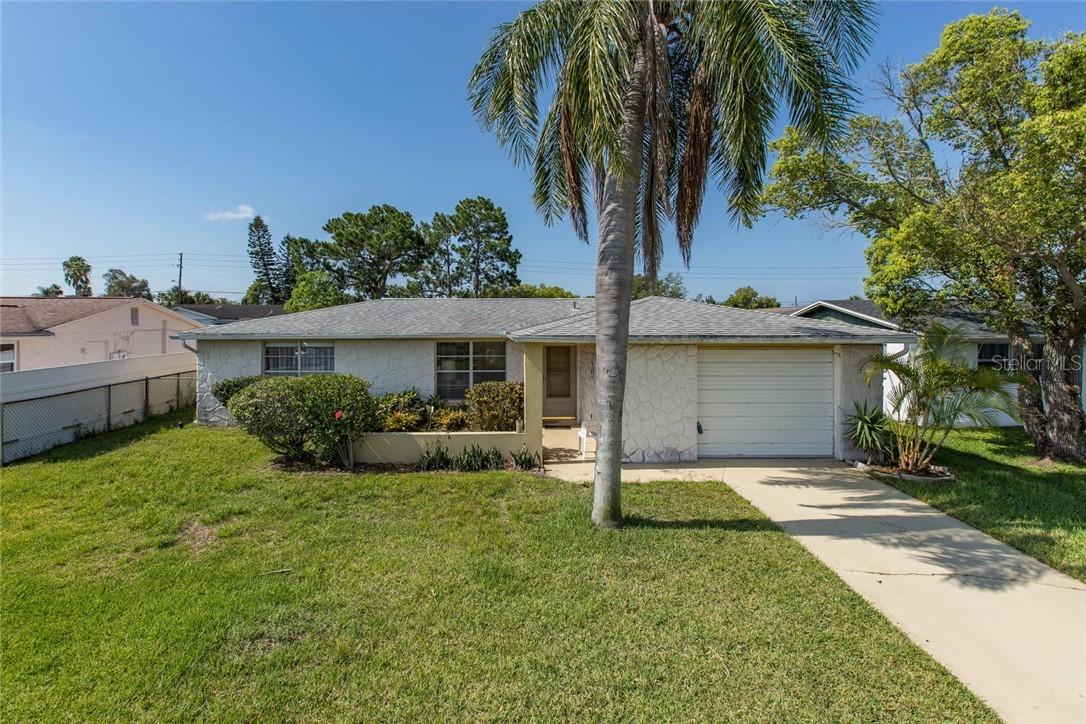 3926 Baden Dr., Holiday, FL 34691