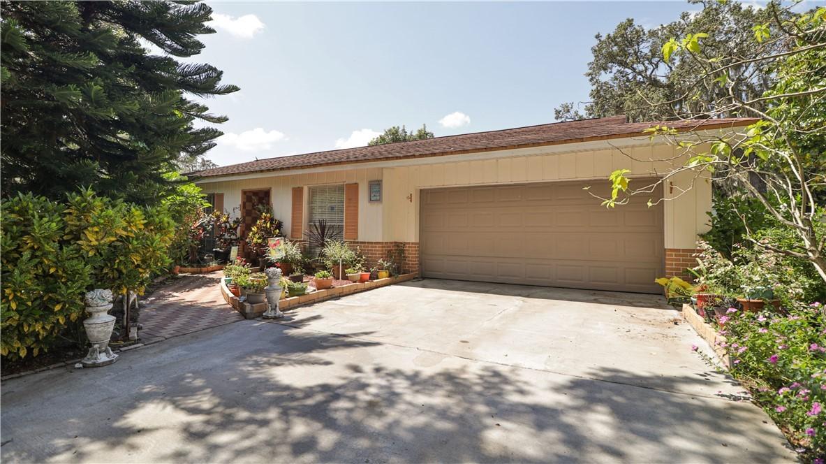 3612 Woodhill Dr., Brandon, FL 33511