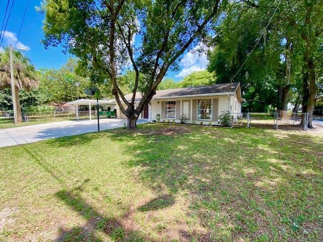 104 Rosier Rd., Brandon, FL 33510