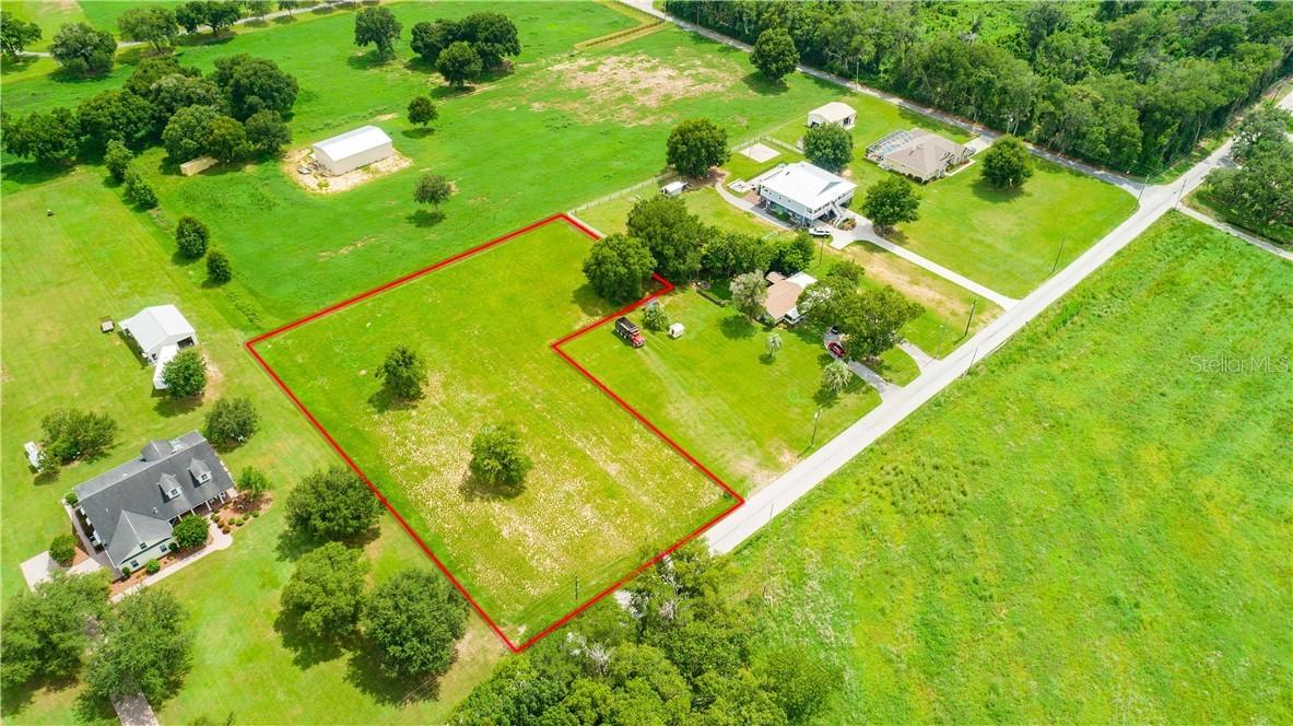 Lake Pasadena Rd., Dade City, FL 33525