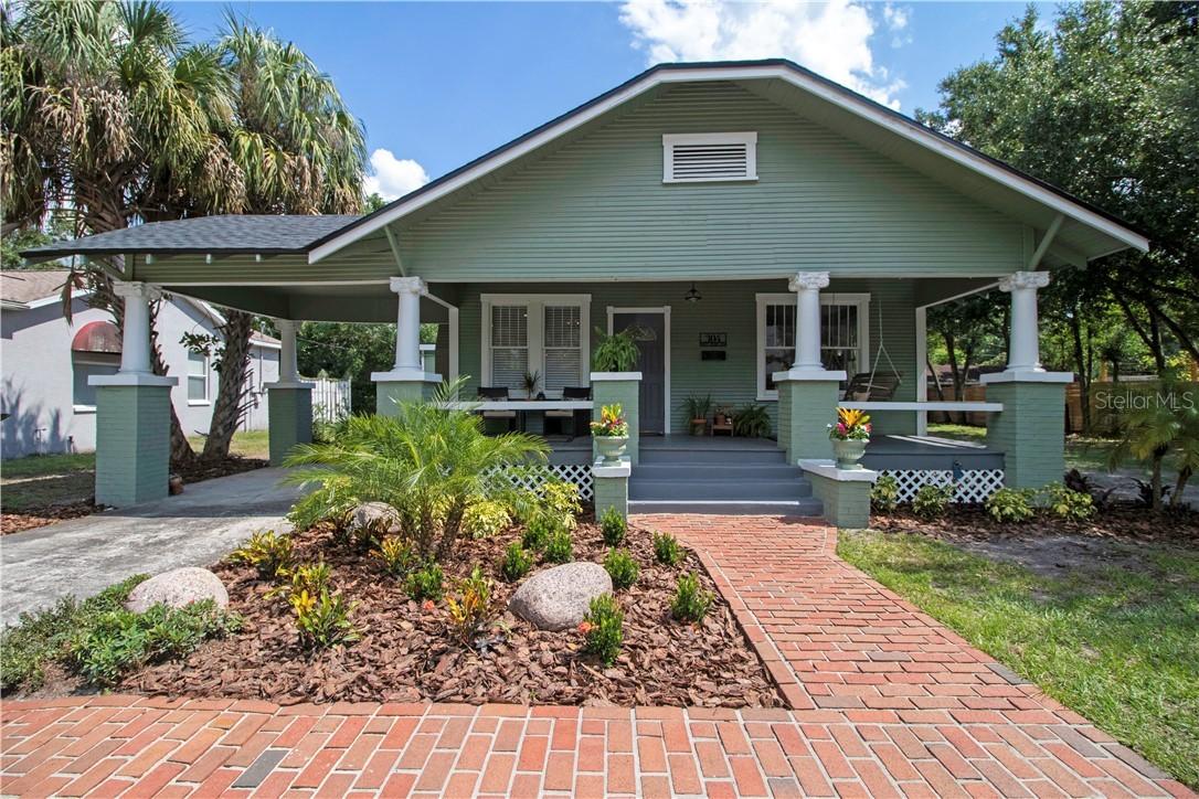 304 W Henry Ave., Tampa, FL 33604