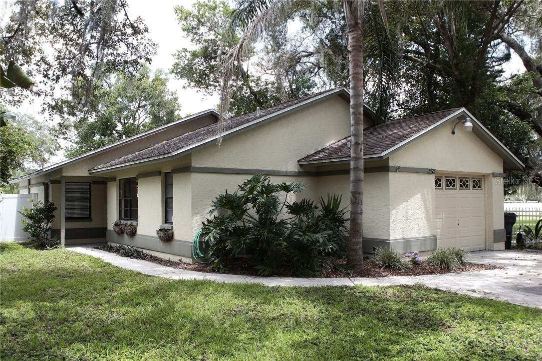 12421 N Armenia Ave., Tampa, FL 33612