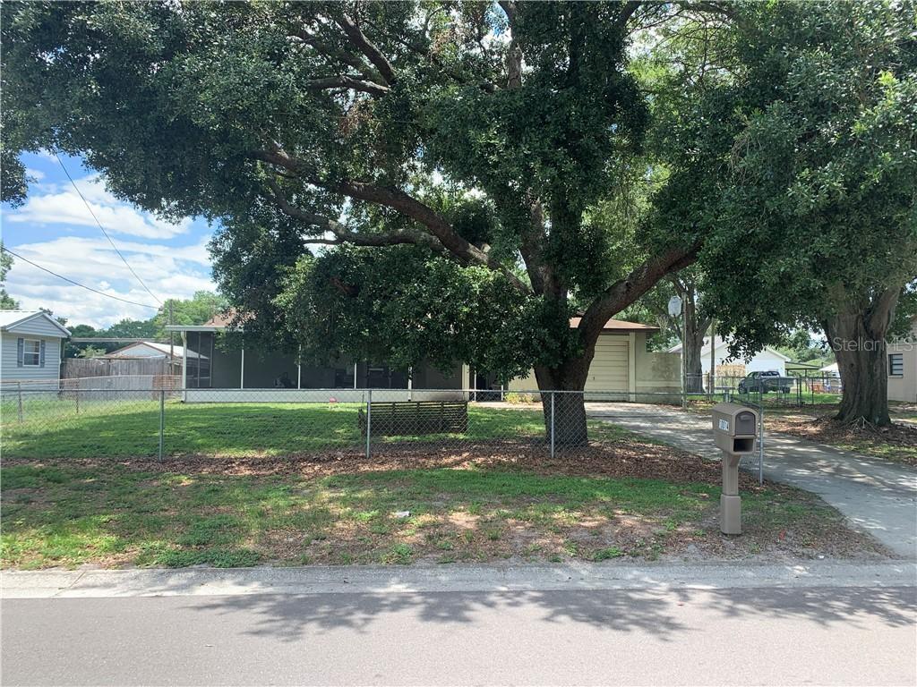 10014 Kenlake Dr., Riverview, FL 33578